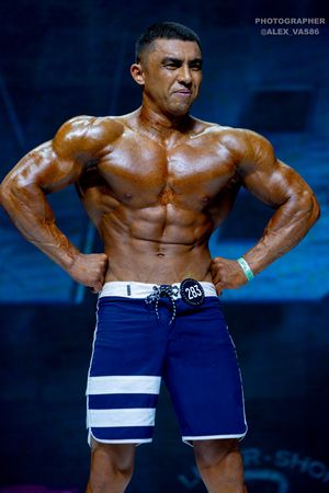 MEN`S PHYSIQUE 174
